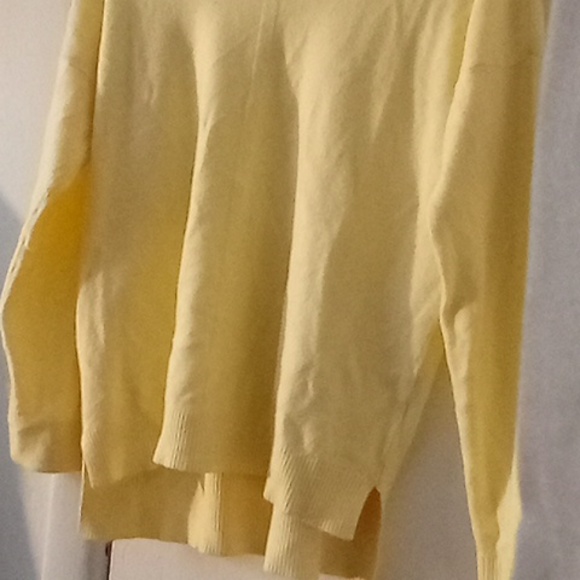 Women's Cyrus collection size small very new color banana yellow popular brand - Picture 3 of 13